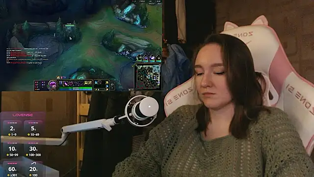 Snapshot of MoonlishSiren chatting on 27, 3, 2026 MoonlishSiren online show from 27, 3, 2026