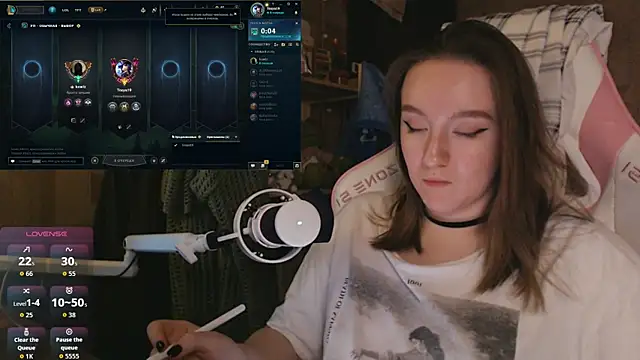 Snapshot of MoonlishSiren chatting on 14, 4, 2026 MoonlishSiren online show from 14, 4, 2026