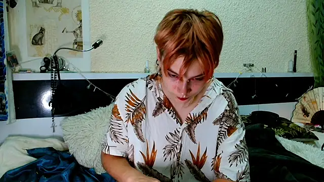 Snapshot of Sophie_Bell chatting on 8, 6, 2026 Sophie Bell online show from 8, 6, 2026