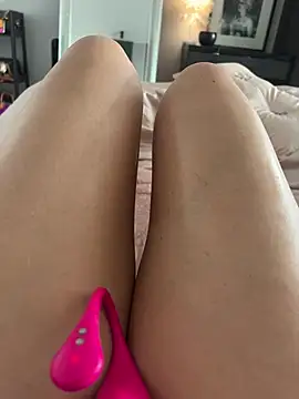 Snapshot of BlondieBarbieBabe chatting on 28, 3, 2026 BlondieBarbieBabe online show from 28, 3, 2026