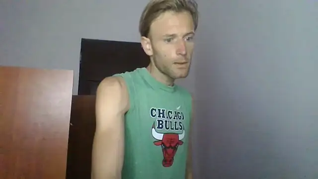 Snapshot of aquilesmade chatting on 31, 10, 2025 aquilesmade online show from 31, 10, 2025