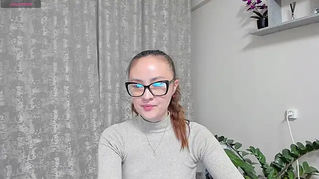 Snapshot of Diana_Taylor chatting on 22, 4, 2026 Diana Taylor online show from 22, 4, 2026