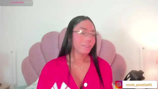 Nicole Paradise online show from 29, 7, 2026