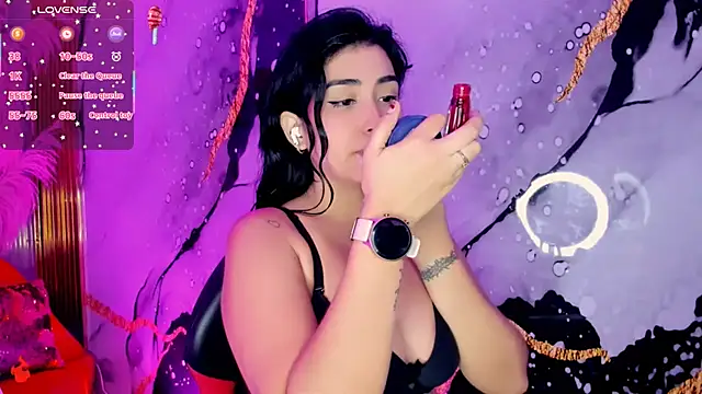 emma  cute   online show from 16, 11, 2025