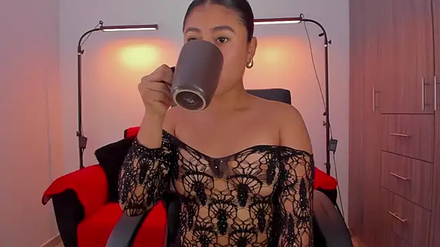 Snapshot of cloy_baby__ chatting on 7, 3, 2026 cloy baby online show from 7, 3, 2026