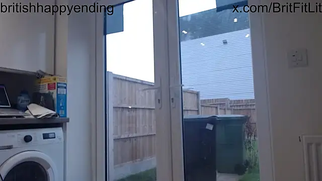 Snapshot of BritishHappyEnding chatting on 26, 12, 2024 BritishHappyEnding online show from 26, 12, 2024