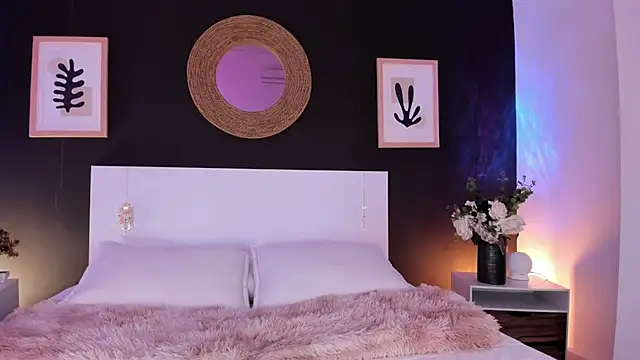 VioletPaket online show from 30, 6, 2026