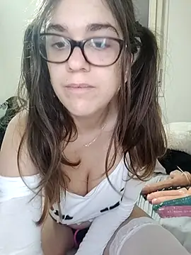 Miachan LaGattinaVogliosa online show from 31, 10, 2025