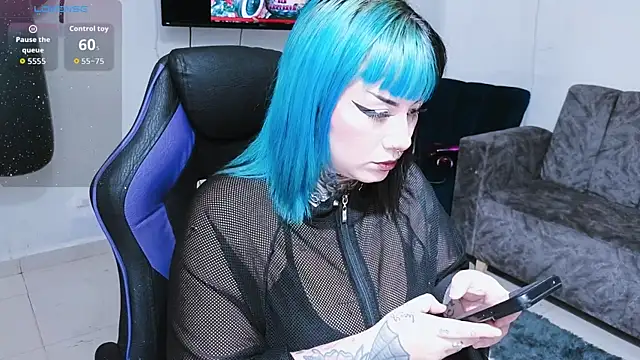 Snapshot of KRYPTA7 chatting on 7, 11, 2025 KRYPTA7 online show from 7, 11, 2025