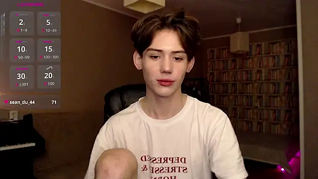 Snapshot of Ohnosashaa chatting on 17, 12, 2025 Ohnosashaa online show from 17, 12, 2025