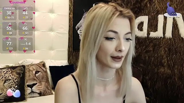 Snapshot of PinkySparks chatting on 3, 3, 2025 PinkySparks online show from 3, 3, 2025