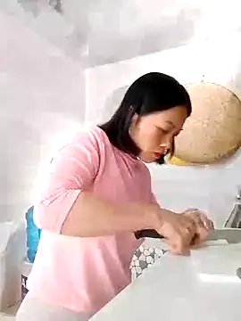 Aninyin22 online show from 13, 2, 2025