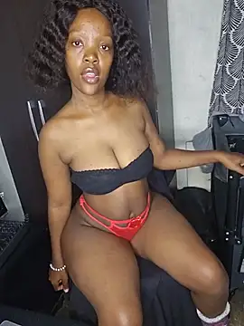 Snapshot of curvysexybody chatting on 28, 5, 2026 curvysexybody online show from 28, 5, 2026