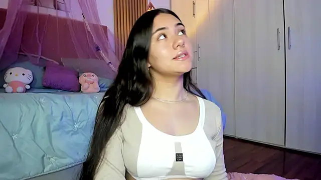 mia nevaeh online show from 27, 2, 2026