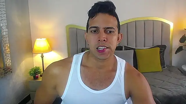 Snapshot of randy_paterman_ chatting on 8, 3, 2025 randy paterman online show from 8, 3, 2025