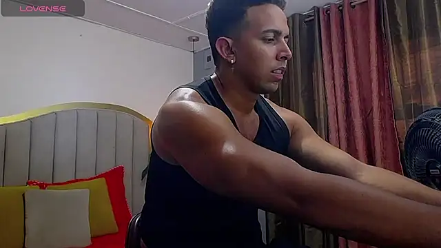 Snapshot of randy_paterman_ chatting on 17, 11, 2025 randy paterman online show from 17, 11, 2025