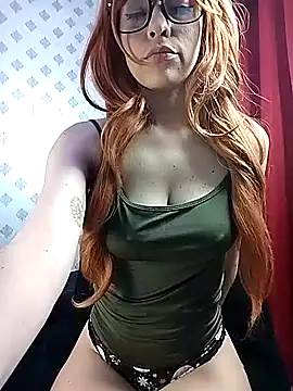 Snapshot of MaryannG chatting on 16, 10, 2025 MaryannG online show from 16, 10, 2025