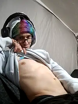 Snapshot of gabelove369 chatting on 3, 2, 2025 gabelove369 online show from 3, 2, 2025