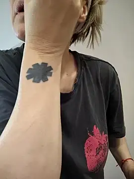 MySweetcum69 online show from 11, 4, 2026