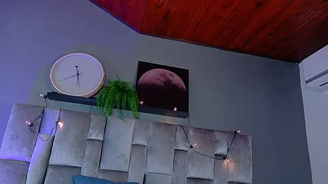 AmyPalmmer online show from 14, 12, 2025