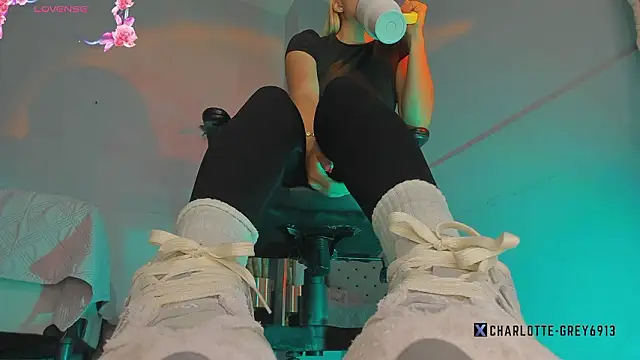 charlotte  grey online show from 28, 2, 2026