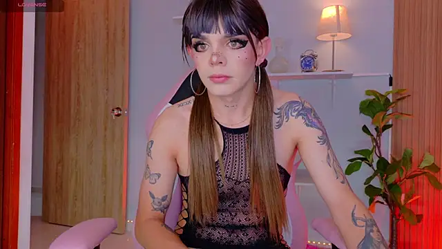 Snapshot of Chris_parker27 chatting on 23, 2, 2026 Chris parker27 online show from 23, 2, 2026