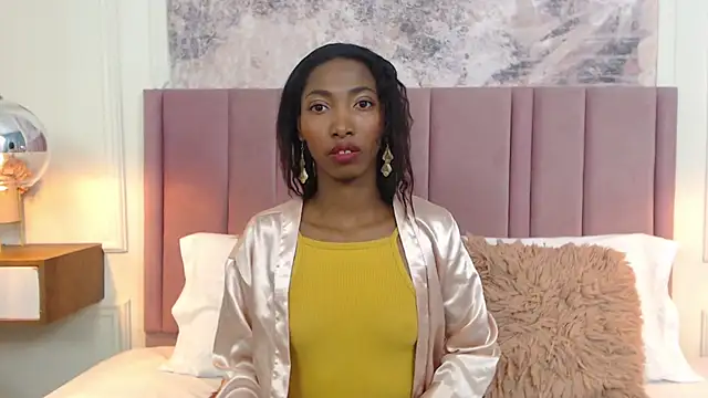 Snapshot of SabrinaDevill chatting on 13, 2, 2025 SabrinaDevill online show from 13, 2, 2025