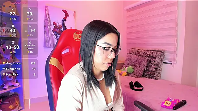 madelyn rose  online show from 22, 1, 2025