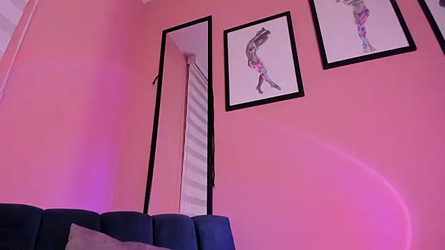 Snapshot of SensualJane2 chatting on 8, 1, 2026 SensualJane2 online show from 8, 1, 2026