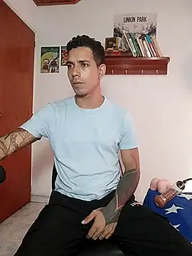 Snapshot of chero_95 chatting on 22, 11, 2025 chero 95 online show from 22, 11, 2025