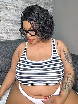 Snapshot of ExclusiveLeexx chatting on 15, 3, 2025 ExclusiveLeexx online show from 15, 3, 2025