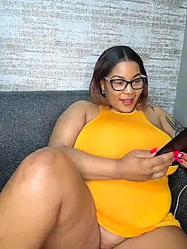 Snapshot of ExclusiveLeexx chatting on 21, 3, 2025 ExclusiveLeexx online show from 21, 3, 2025