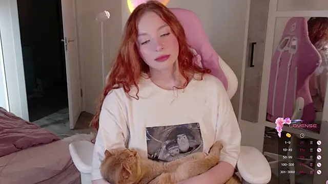 cinnabon girls online show from 25, 11, 2025