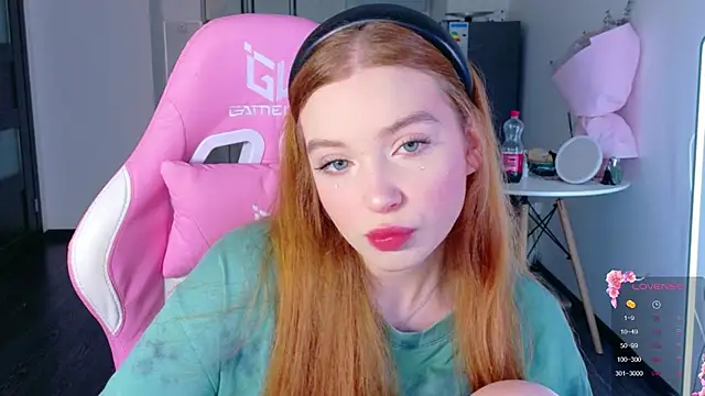 cinnabon girls online show from 25, 3, 2026