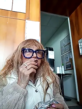 eva2023sexy online show from 15, 2, 2025