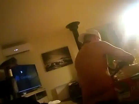 Snapshot of Vinyboy69 chatting on 19, 11, 2025 Vinyboy69 online show from 19, 11, 2025