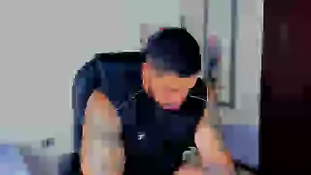 Cristian Walker online show from 1, 2, 2025