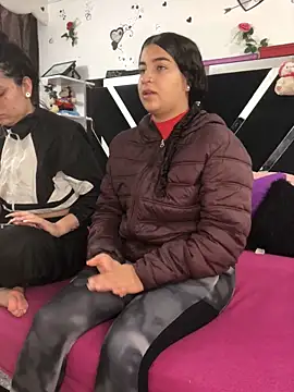 1lovelygirls online show from 5, 11, 2025