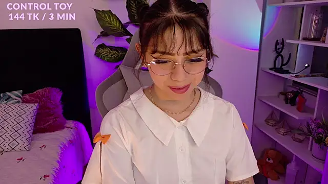 Snapshot of melany_naa chatting on 9, 3, 2026 melany naa online show from 9, 3, 2026