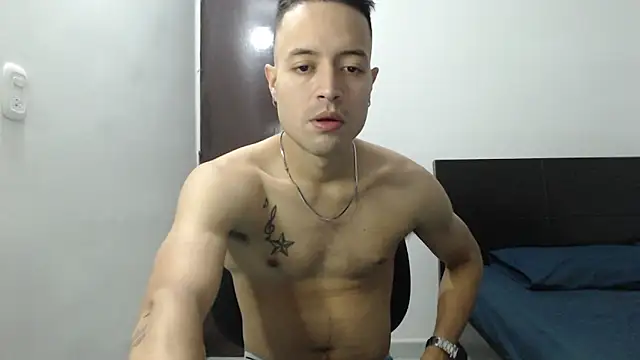 dimitriquiet05 online show from 26, 12, 2024