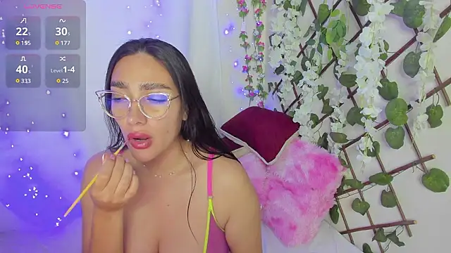 Snapshot of zara41 chatting on 28, 3, 2026 zara41 online show from 28, 3, 2026