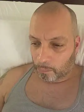 Just2much online show from 26, 3, 2026