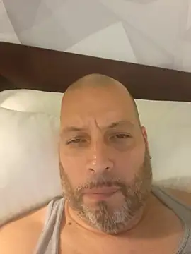 Just2much online show from 2, 4, 2026