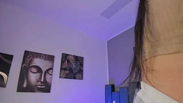 Snapshot of Kathia_Morelli chatting on 21, 5, 2026 Kathia Morelli online show from 21, 5, 2026