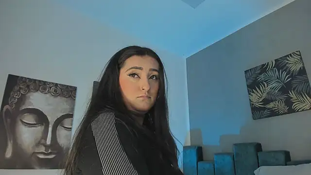 Snapshot of Kathia_Morelli chatting on 29, 5, 2026 Kathia Morelli online show from 29, 5, 2026