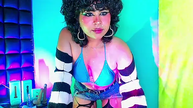 Snapshot of kuromi69 chatting on 12, 1, 2025 kuromi69 online show from 12, 1, 2025