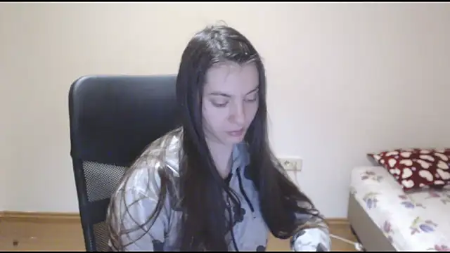 CuteJollie4U online show from 12, 1, 2025