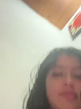 Stephania 18 online show from 18, 2, 2025