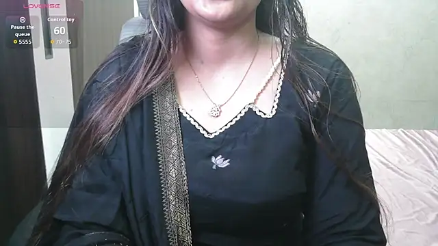 Snapshot of Jass-Karan chatting on 29, 4, 2026 Jass-Karan online show from 29, 4, 2026