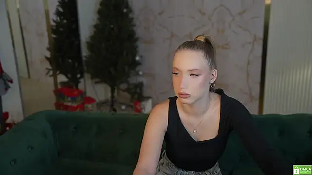 Linda054 online show from 25, 1, 2025